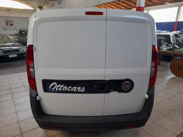 Fiat Doblo Dobl1.3 MJT PC-TN Cargo Lamierato SX - Foto 5