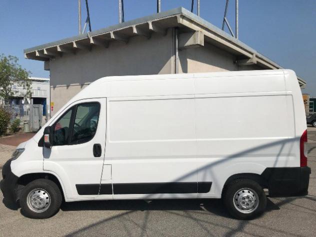 Citroen Jumper 33 L2H2 2.2 bluehdi 140cv S&S - Foto 2