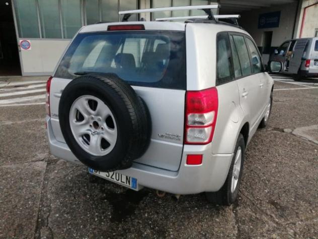 SUZUKI Grand Vitara 1.9 DDiS 5 porte rif. 24112796 - Foto 9