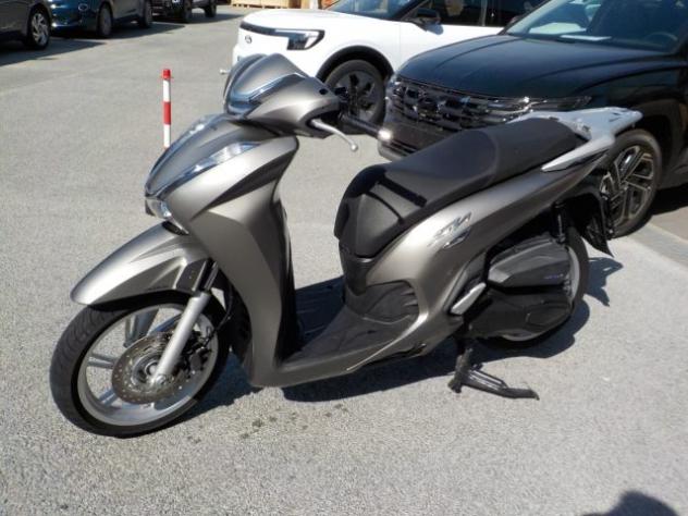 HONDA SH 350 Anno 2021 rif. 23905353 - Foto 2