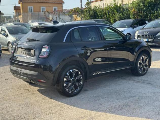 FIAT 600 Hybrid 1.2cc 110cv AUTOMATICA CAMERA POST. NAVIG. rif. 24204553 - Foto 3
