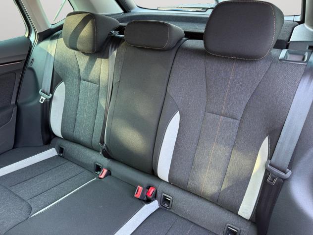 Škoda Kamiq Kamiq 1.0 tsi Black Dots 110cv dsg - Foto 10