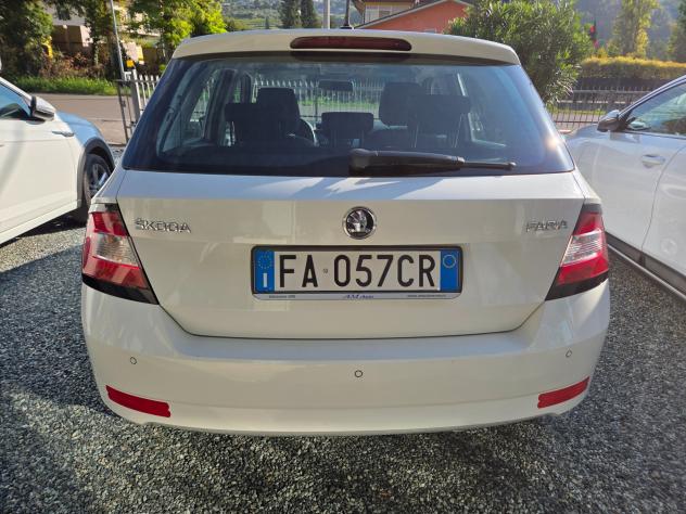 Skoda Fabia 1.4 TDI 90 CV Ambition - Foto 6