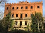 ?? **Castello Storico in Vendita ad Asti** ??