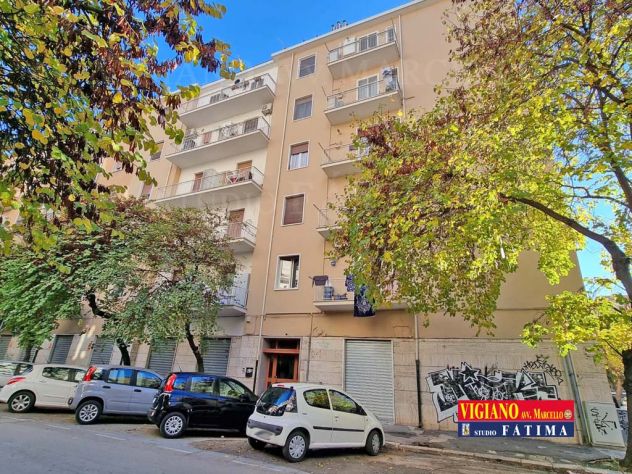 FOGGIA - VENDESI - VIA MARCHIANO' N.4 - VANI 3/MQ.109 CAT. - DOPPIA ESPOSIZIONE