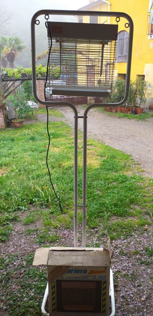 Zanzariera elettrica con piedistallo - Foto 4