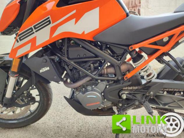 KTM 125 Duke DUKE rif. 23218379 - Foto 9