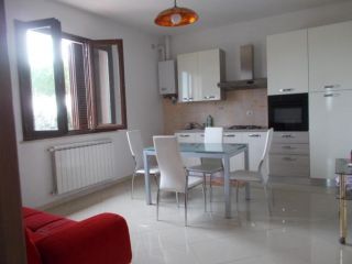 Appartamento in affitto a Santa Lucia - Pontedera 61 mq Rif: 1419998