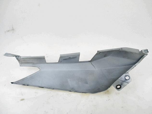 CARENA LATERALE POSTERIORE SINISTRA YAMAHA X-MAX 250 2014 - 2016 1SDF173100P1 LEFT SIDE REAR FAIRING STRISCIATA CON CREPA DA RIPARARE - Foto 3