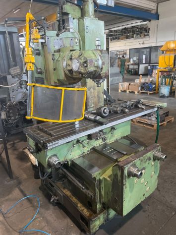Fresatrice CNC a banco fisso