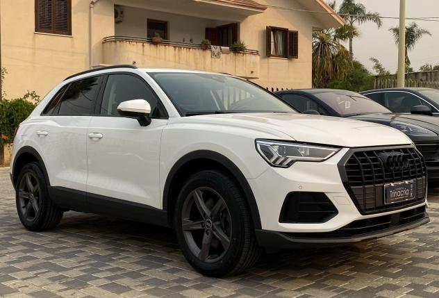 Audi Q3 Q3 Business 1.4 TFSI Plug-in hybrid 150CV S-Tronic 45 - Foto 3