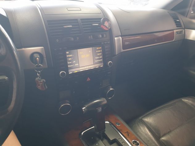 VOLKSWAGEN TOUAREG 3.0 V6 TDI - Foto 8