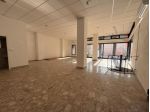 Oltre 3 vetrine in vendita a Rovigo