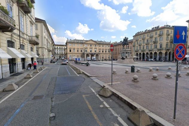 CENTRO PIAZZA BODONI GRAZIOSO TRILOCALE RISTRUTTURATO NEL CUORE DI TORINO - Foto 2