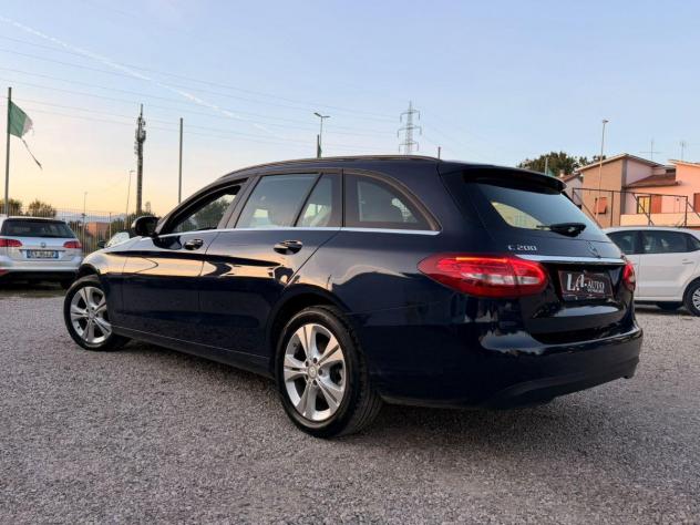 MERCEDES - Classe C - 200 d Automatic Premium - Foto 4