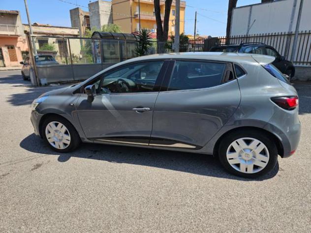 RENAULT Clio dCi 8V 75 CV 5 porte Moschino Zen rif. 23887750 - Foto 8