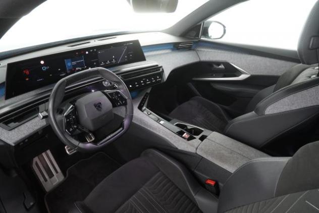 PEUGEOT 3008 3ª serie Hybrid 136 e-DCS6 Allure rif. 23779326