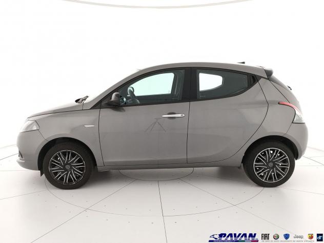 Lancia Ypsilon 1.0 FireFly 5 porte S&S Hybrid Gold - Foto 8