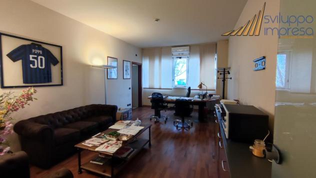 CAPANNONE CON UFFICI E SHOWROOM IN VENDITA A BRUGHERIO - Foto 3