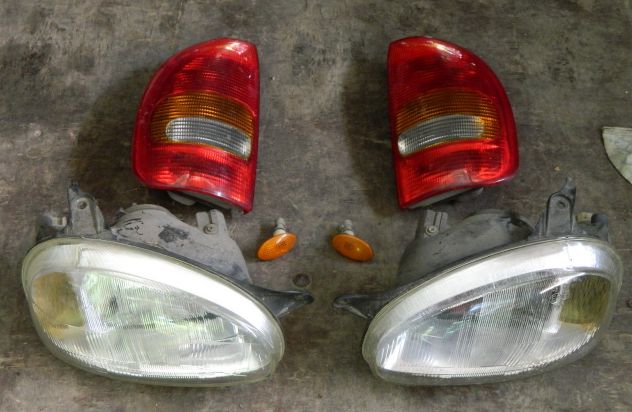 Fari, fanali, centralina, cric per Opel Corsa II - Foto 3
