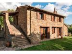 Rustico casale in Vendita in zona PRATA con giardino