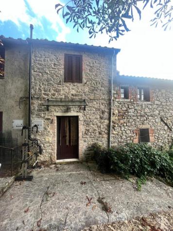 casa indipendente in vendita a Semproniano in zona Petricci