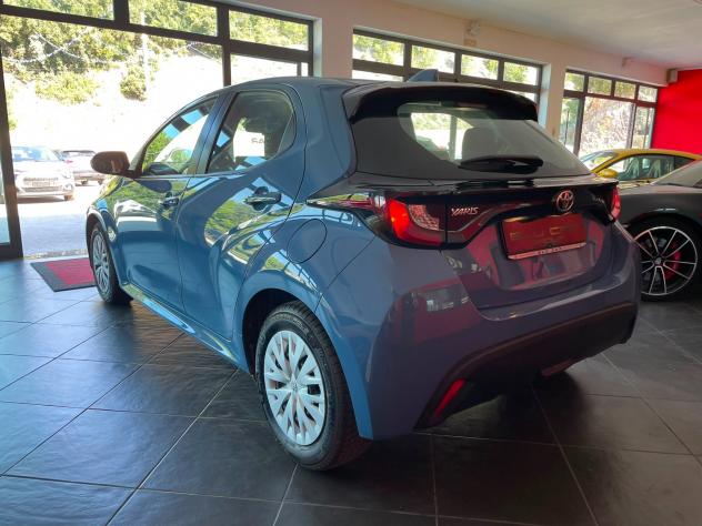 TOYOTA YARIS 1.0 ACTIVE 5P 72cv - Foto 4