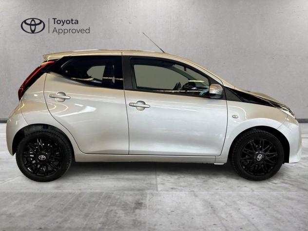 Toyota Aygo 1.0 VVT-i x-play MMT+ CERCHI IN LEGA - Foto 5