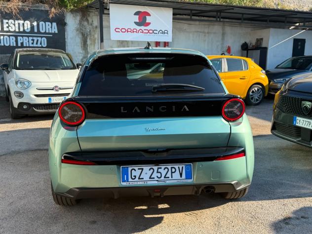 Lancia Ypsilon 2025 Hybrid AUTOMATICA LX 15000KM - Foto 5