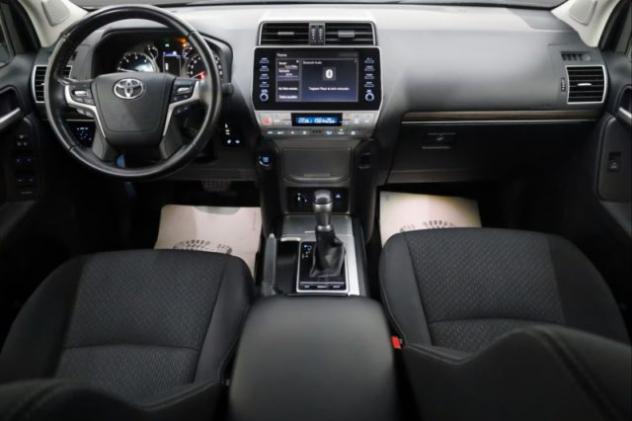 TOYOTA Land Cruiser 2.8 D4-D A/T 5 porte Executive rif. 23758896 - Foto 6
