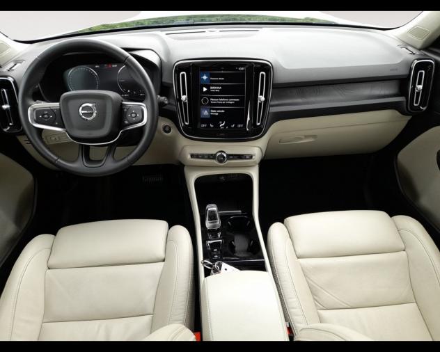 Volvo XC40 (2017---) T4 Recharge Plug-in Hybrid automatico Plus Dark - Foto 10