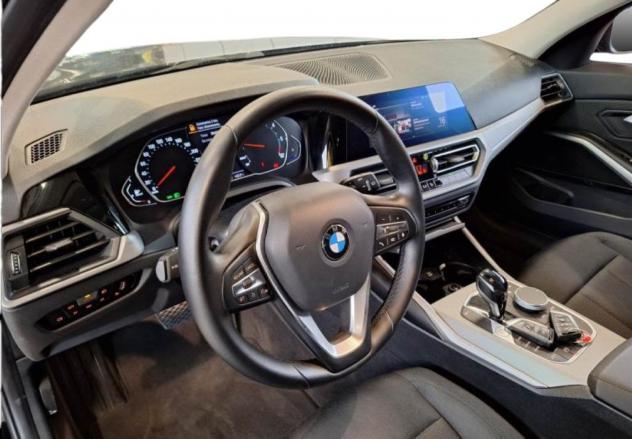 BMW Serie 3 316d mhev 48V auto - Foto 4