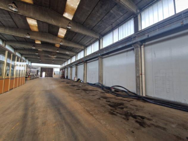 Immobile di 3040 m² con 4 locali in vendita a Lainate - Foto 9