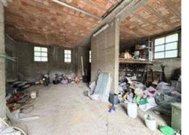 Immobile in asta di 121 m² con più di 5 locali in vendita a Cassago Brianza - Foto 15