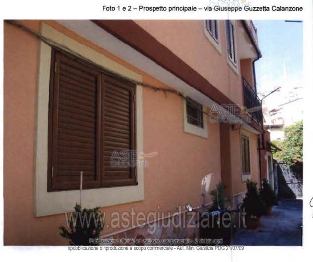 IMMOBILI-IMMOBILE RESIDENZIALE-via Giuseppe Guzzetta Calanzone n. 3 e n. 4