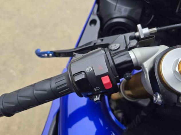 YAMAHA YZF R1 Export Video 360 rif. 23990007 - Foto 6