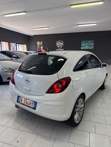 Opel Corsa 1.2 3 porte Sport - Foto 4