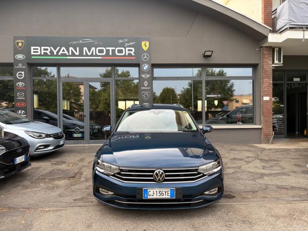 Volkswagen Passat Variant 2.0 TDI SCR EVO DSG Business - Foto 2