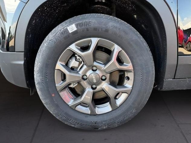 Jeep Avenger e-Hybrid 1.2 MHEV e-Hybrid Turbo Longitude - Foto 6