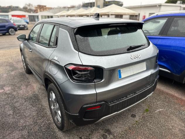 Jeep Avenger 1.2 Turbo 100 CV Altitude - Foto 4