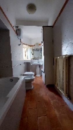 Vendo appartamento nel centro storico di Amelia (TR) in Palazzo Petrignani. - Foto 6