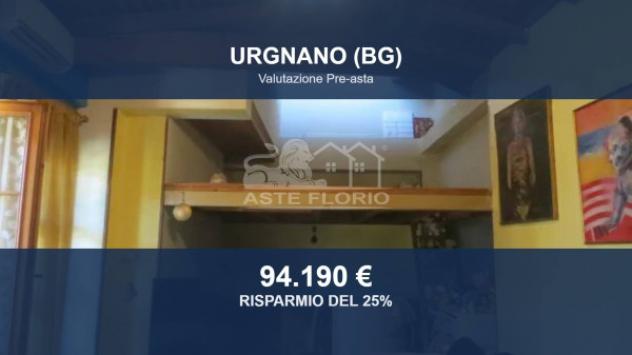 Immobile in asta di 116 m² con più di 5 locali e box auto doppio in vendita a Urgnano