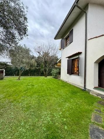 Villa in affitto a Forte dei Marmi 130 mq Rif: 1302387