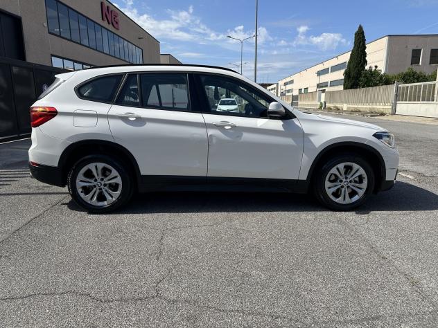 BMW X1 sDrive 18d Business Automatic 150cv - Foto 7
