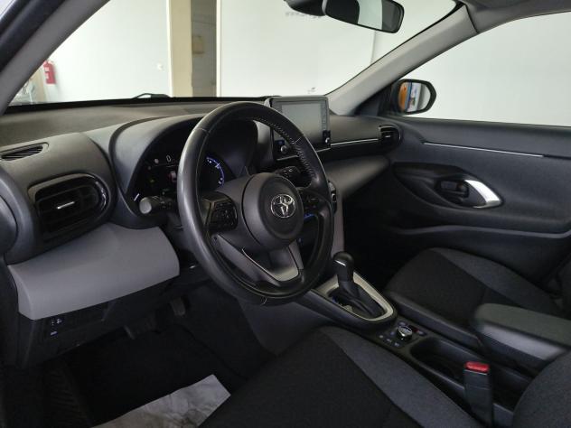 Toyota Yaris Cross 1.5H 116 CV E-CVT Active AWD NEOPATENTATI - Foto 9