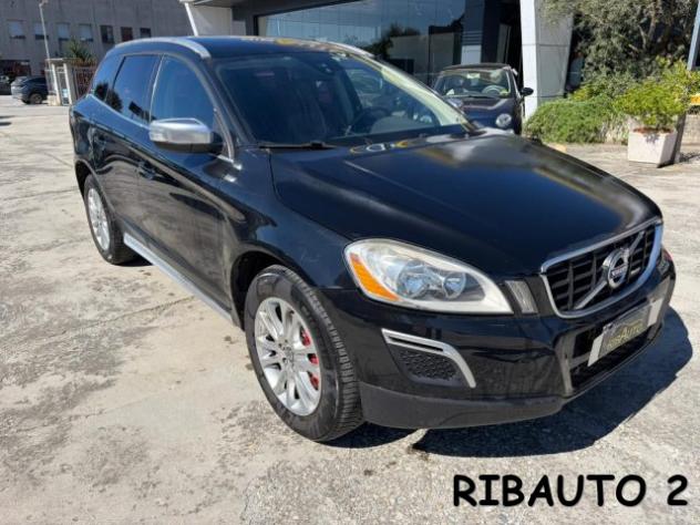 VOLVO XC60 D4 AWD Geartronic Summum rif. 24047257 - Foto 6