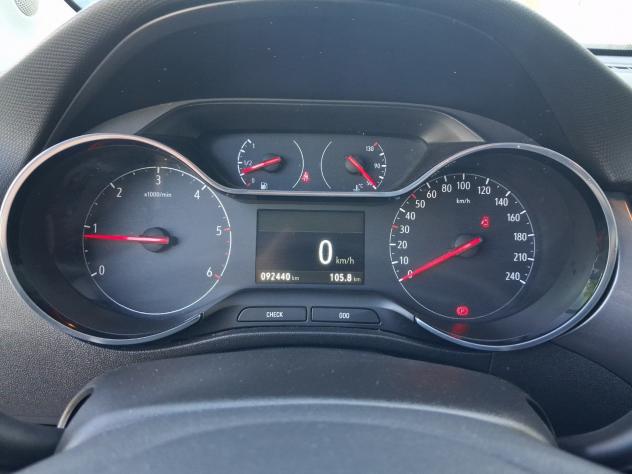 Opel Crossland X 1.6 Diesel 99cv Innovation S&S MT5 - Foto 3