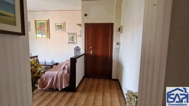 Zona Mecenate: Bilocale da ristrutturare con balcone, solaio e box - Foto 7