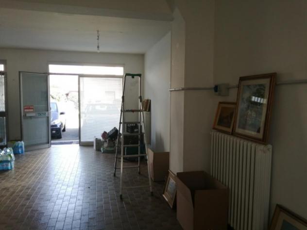 Immobile di 60 m² in affitto a Carpi