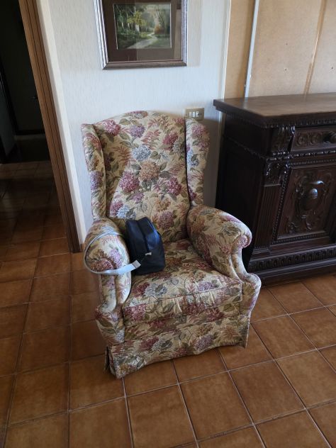 poltrona nuova a fiori